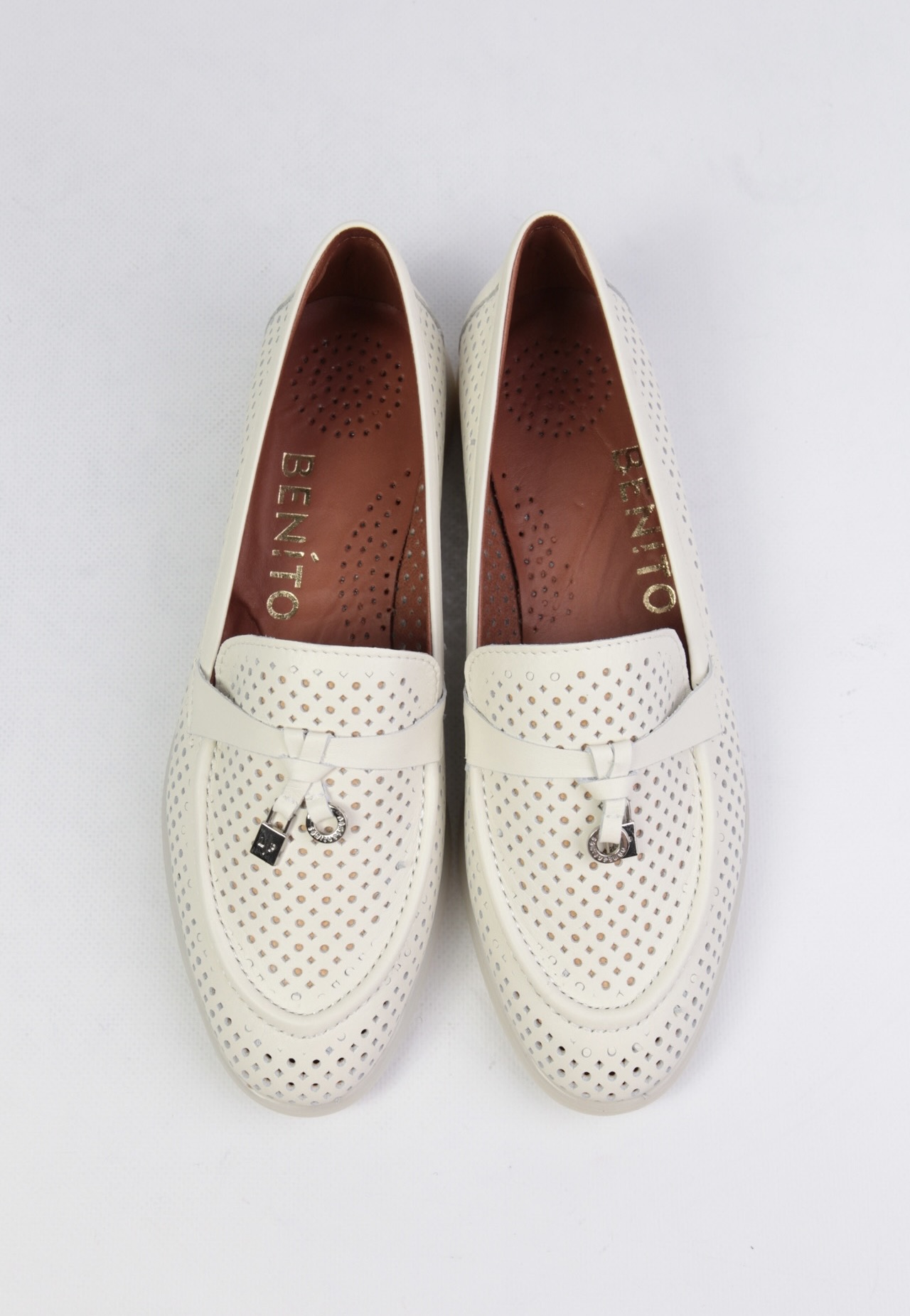 картинка Туфли кожаные Benito от магазина Pratik