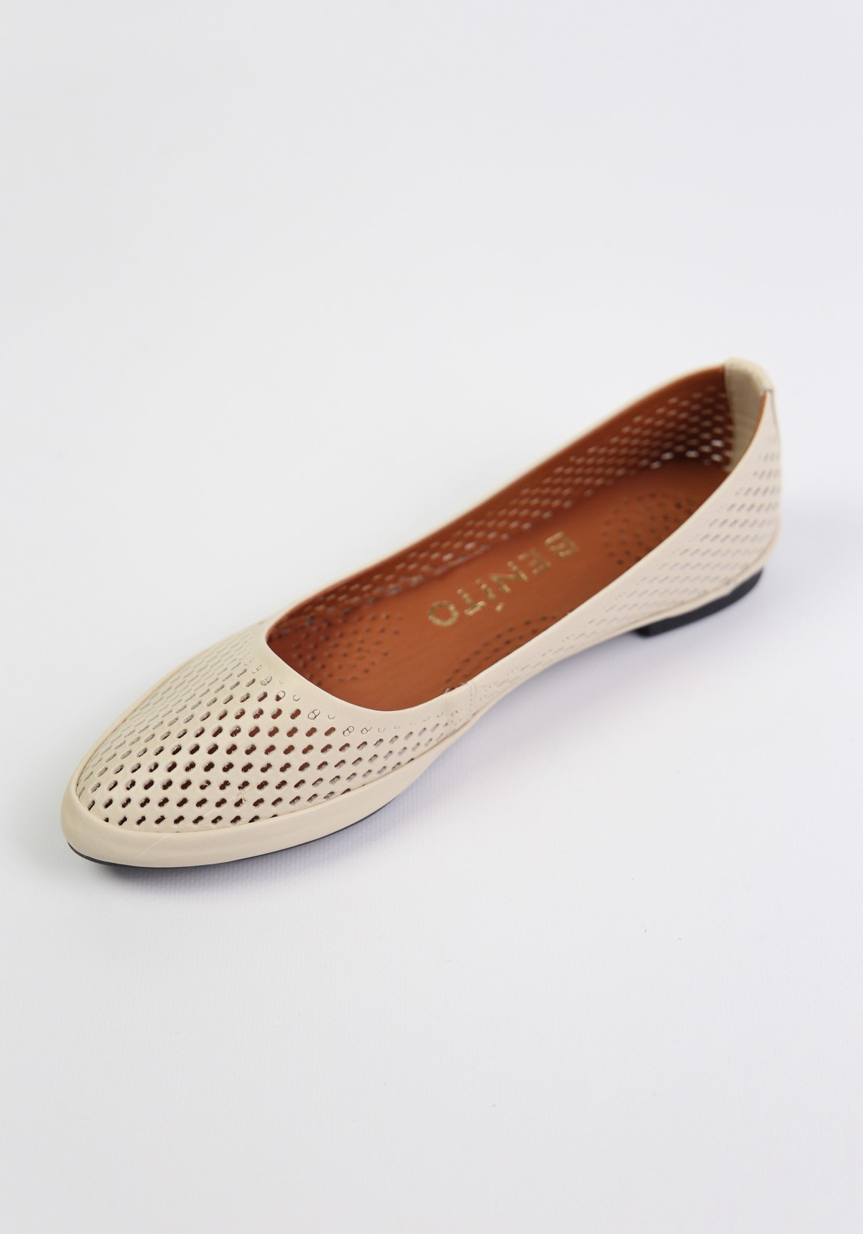 картинка Балетки кожаные Benito от магазина Pratik