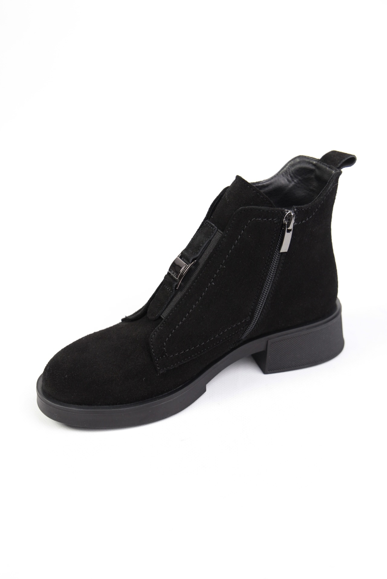 картинка Ботинки замшевые Benito от магазина Pratik