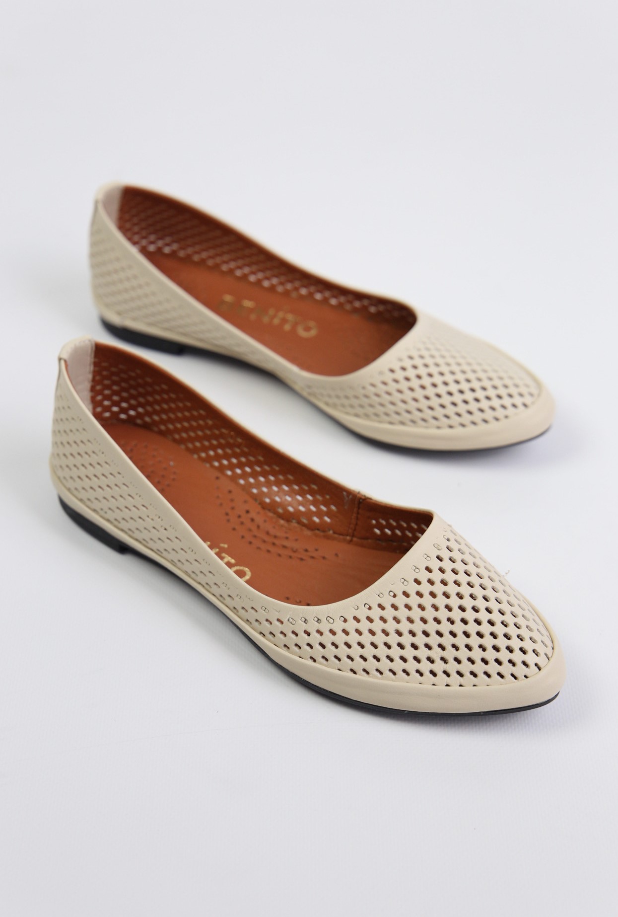 картинка Балетки кожаные Benito от магазина Pratik