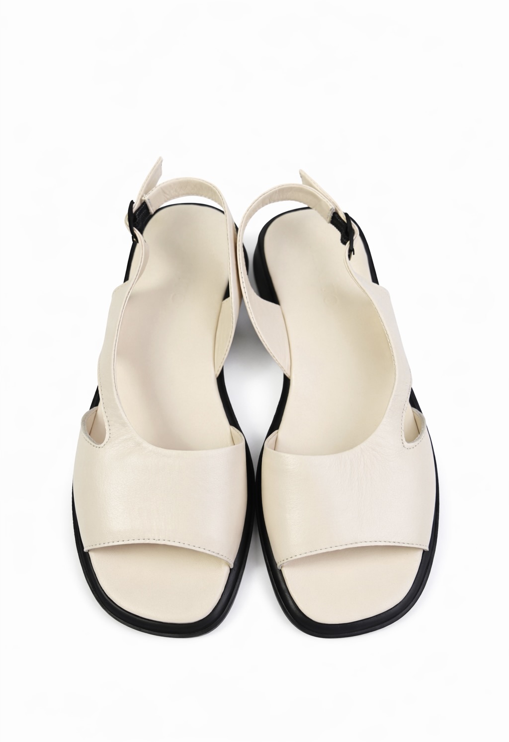 картинка Сандалии кожаные Benito от магазина Pratik