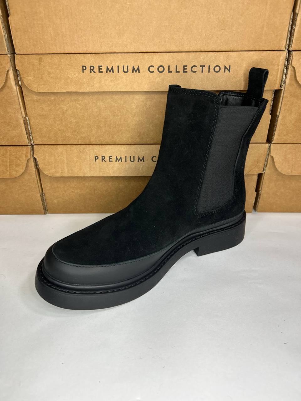 картинка Ботинки замшевые Benito от магазина Pratik