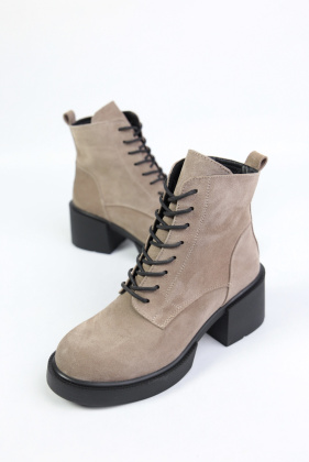 Ботильоны замшевые Benito 1197/31/02 new- фото 1 - интернет-магазин обуви Pratik