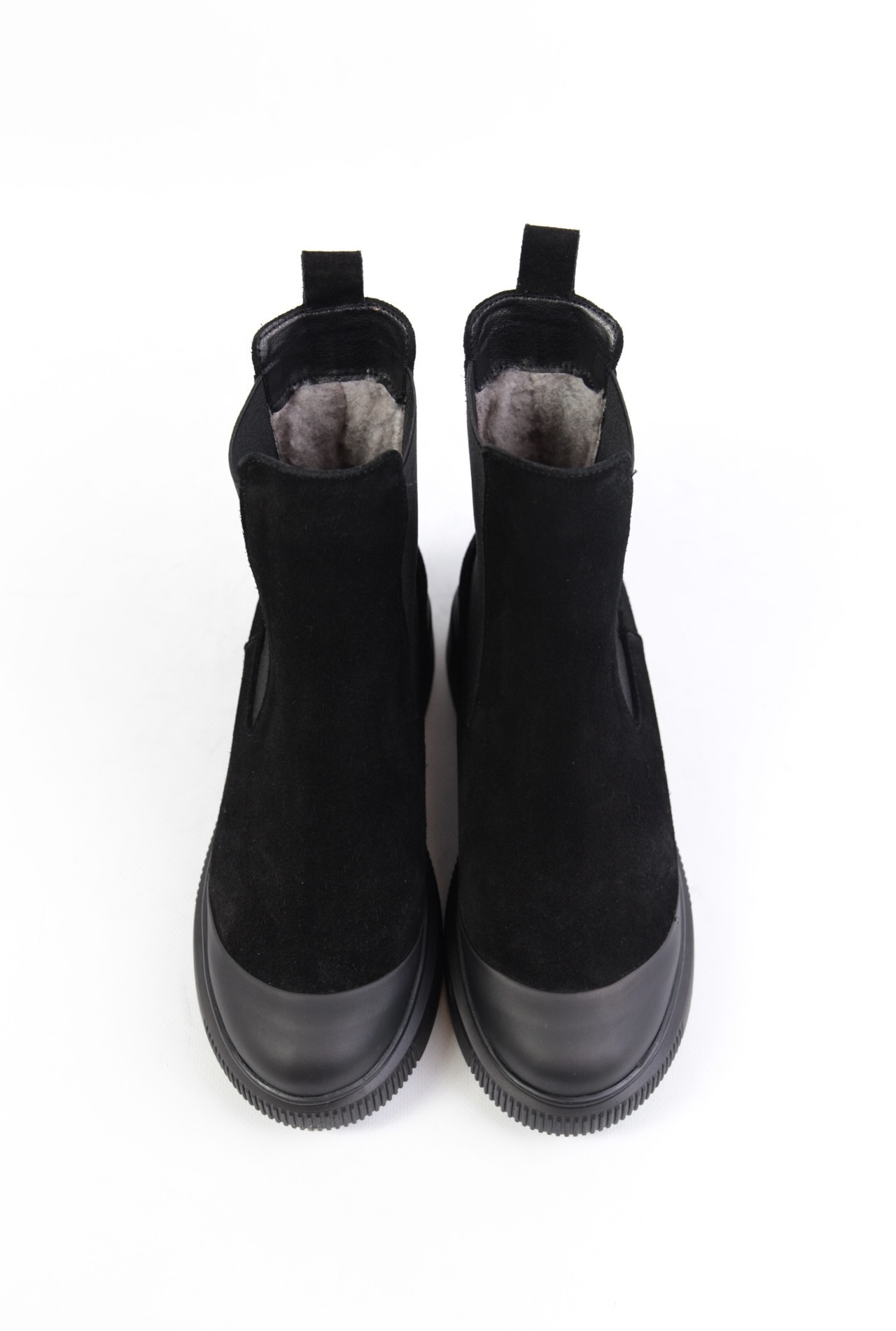 картинка Ботинки замшевые Benito от магазина Pratik