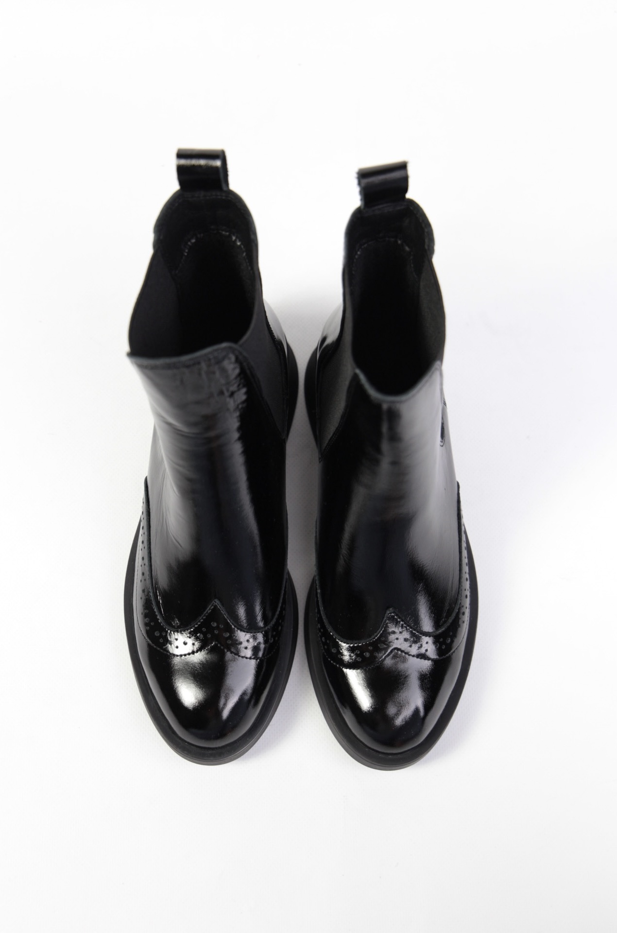 картинка Ботинки кожаные Benito от магазина Pratik