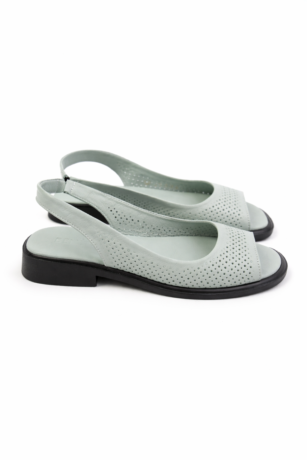 картинка Сандалии кожаные Benito от магазина Pratik