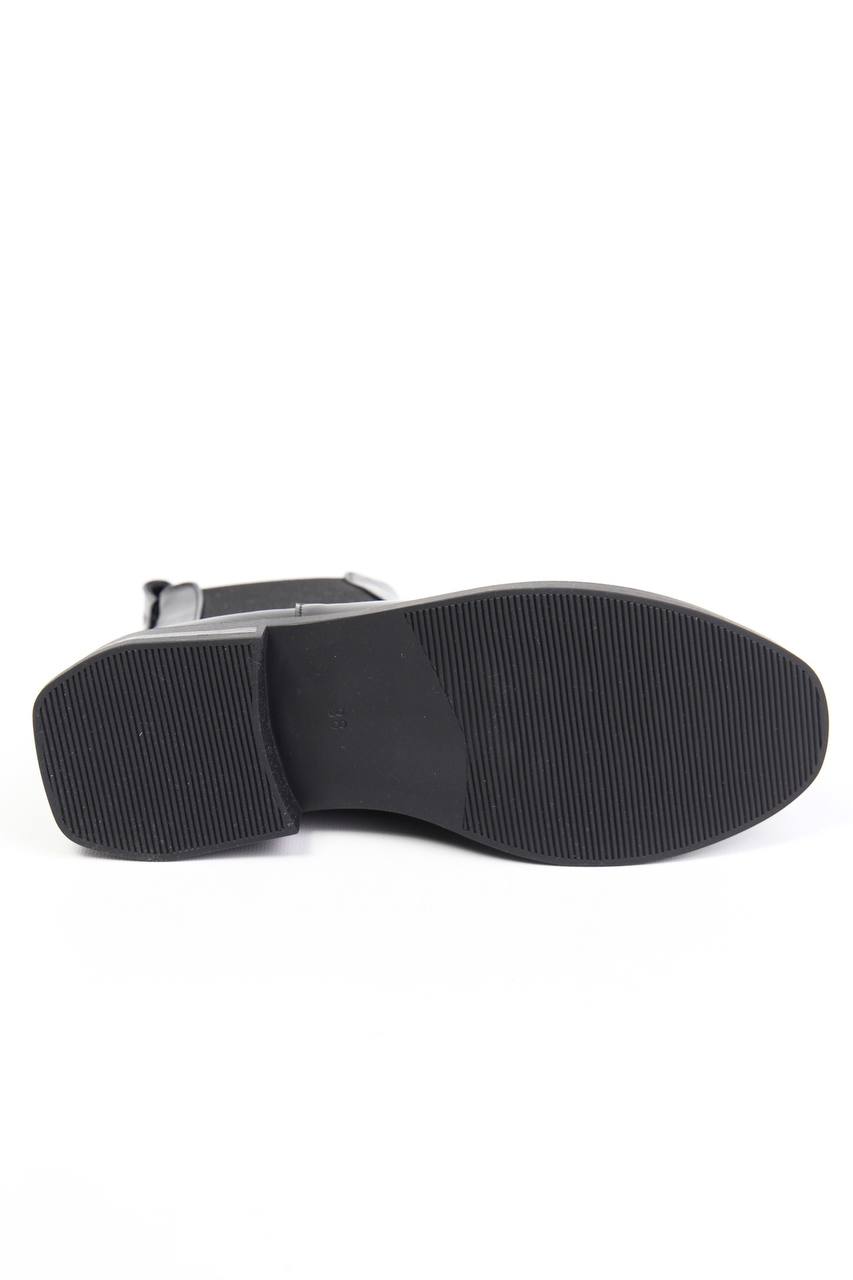 картинка Ботинки кожаные Benito от магазина Pratik