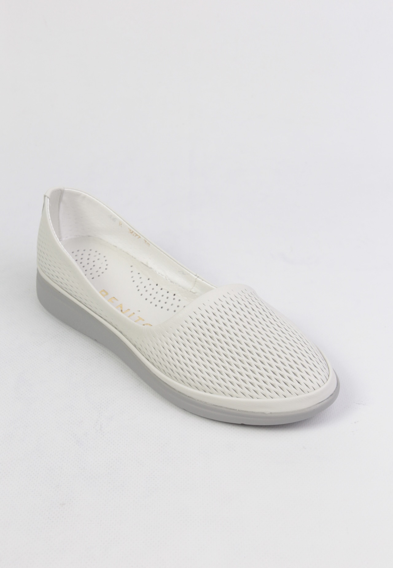 картинка Балетки кожаные Benito от магазина Pratik