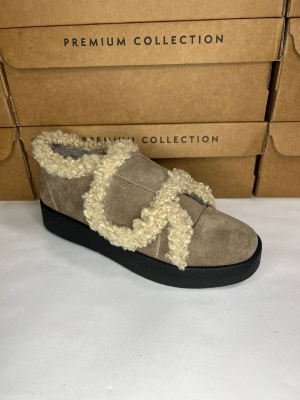 Ботинки замшевые Benito BE1035 new- фото 1 - интернет-магазин обуви Pratik