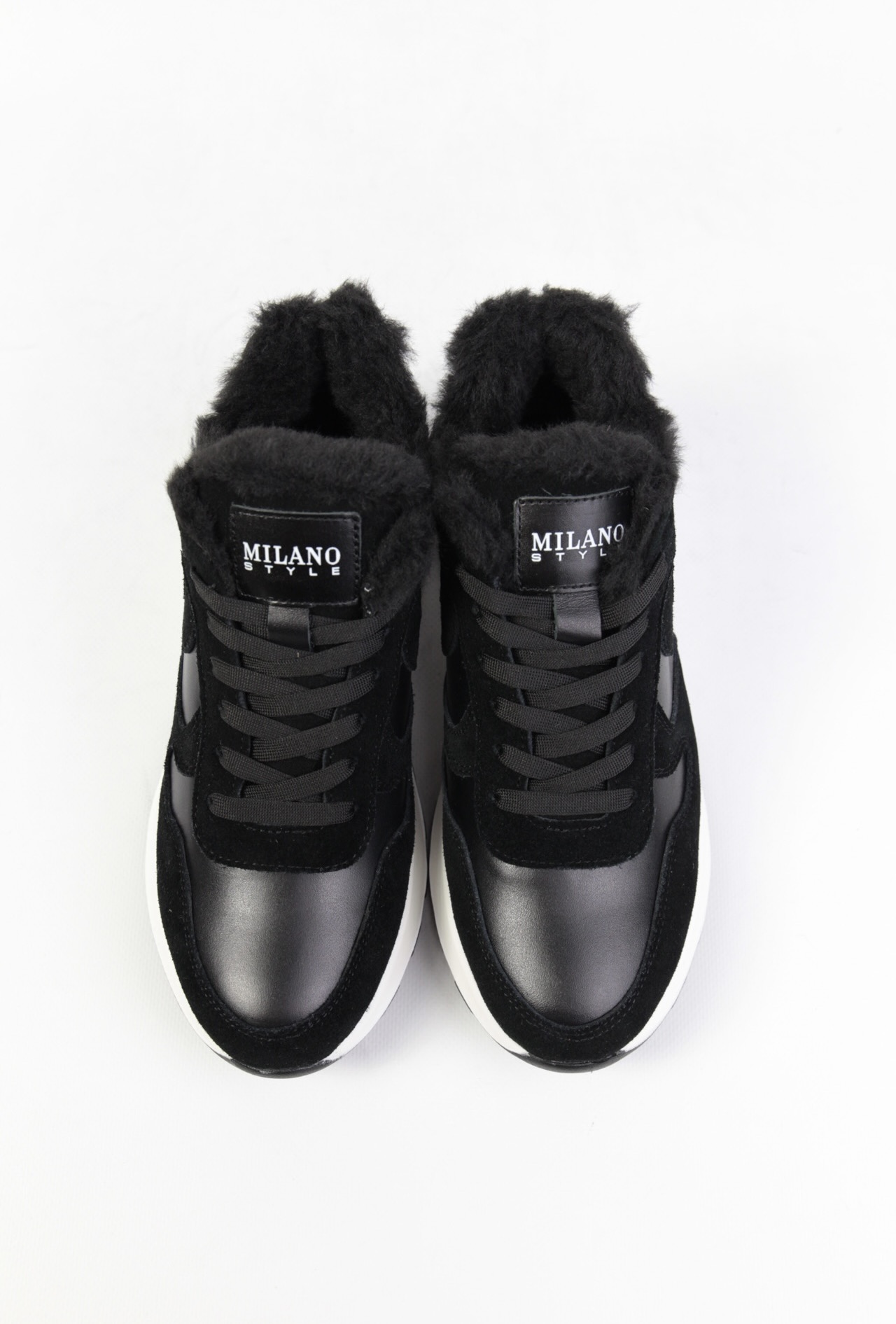 картинка Ботинки замшевые Benito от магазина Pratik