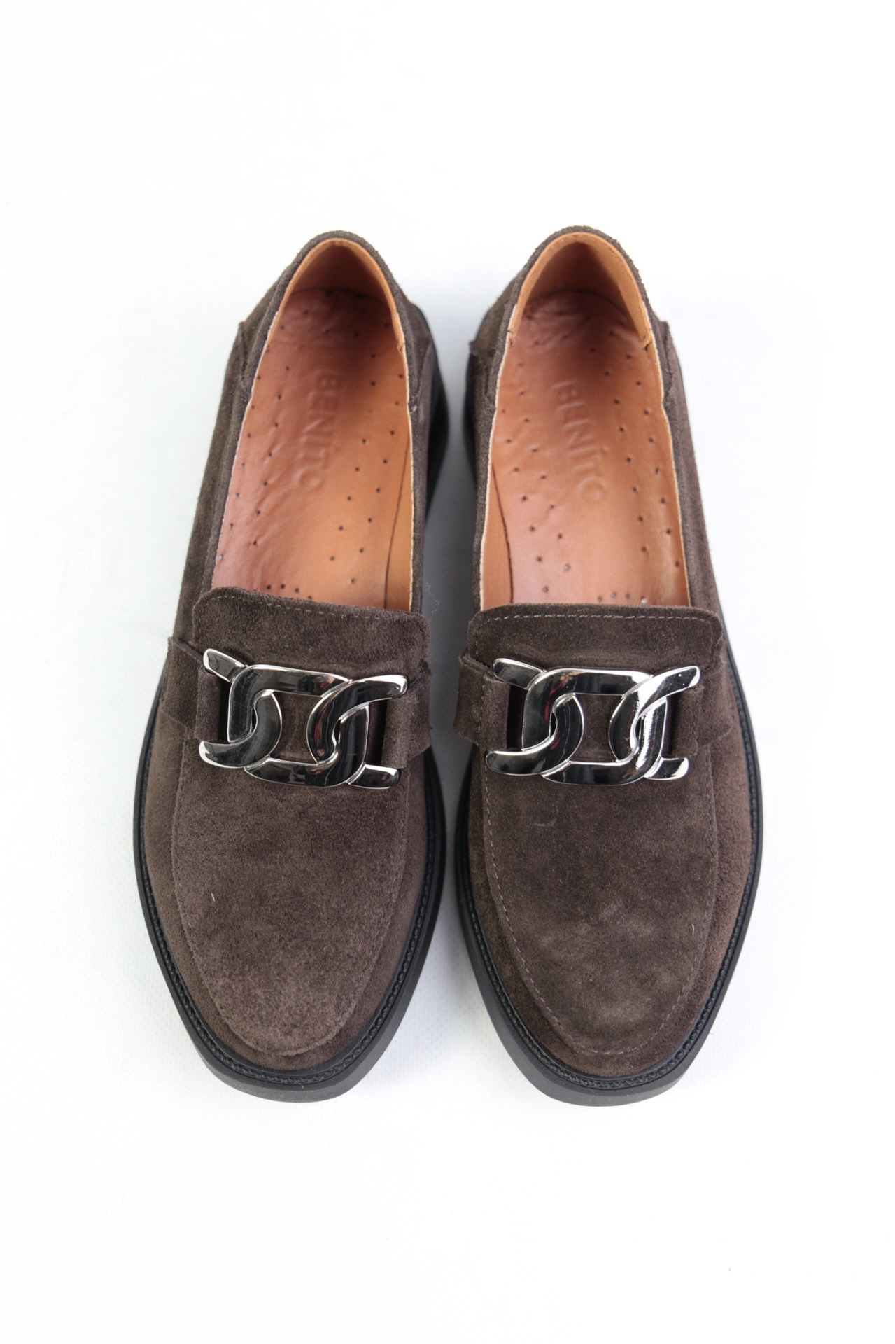 картинка Лоферы замшевые Benito от магазина Pratik