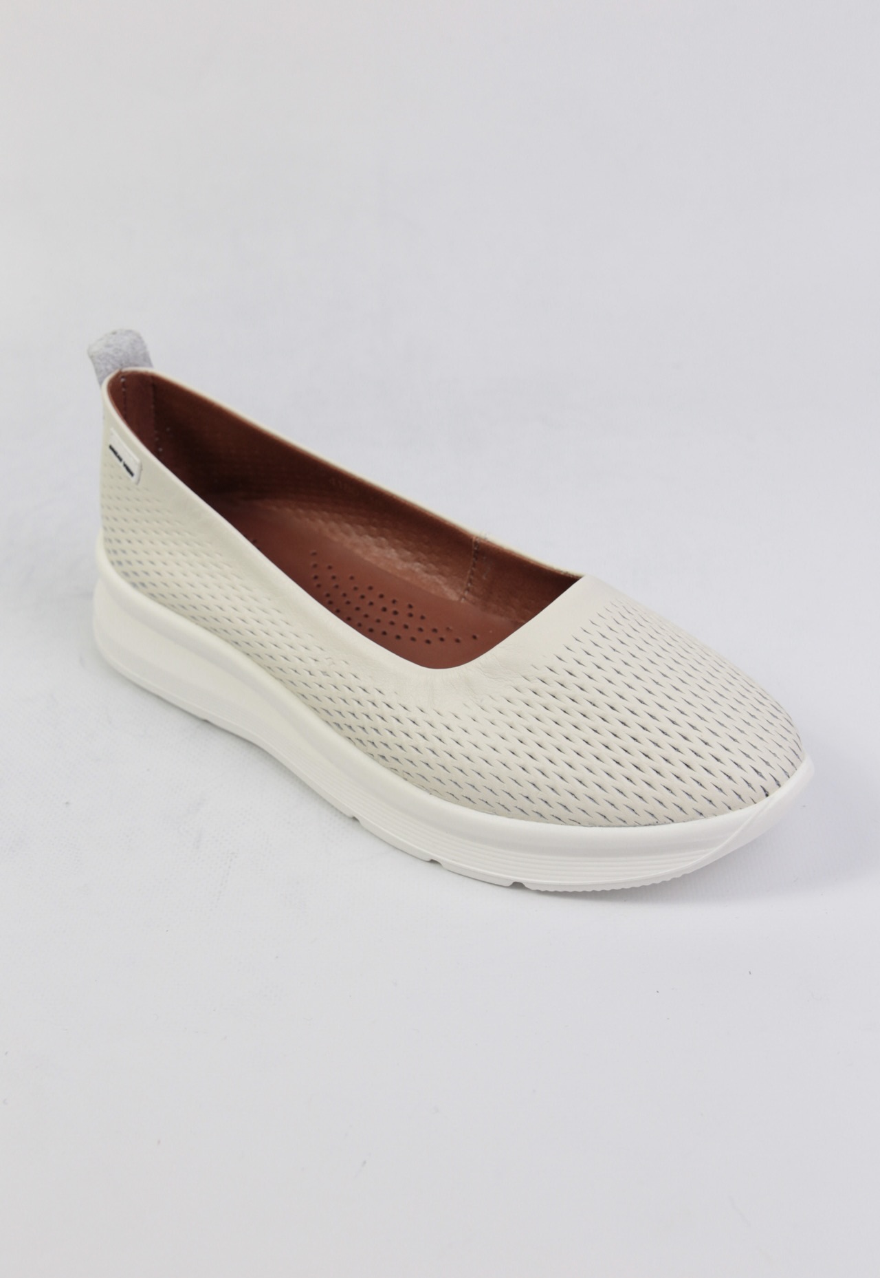 картинка Балетки кожаные Benito от магазина Pratik