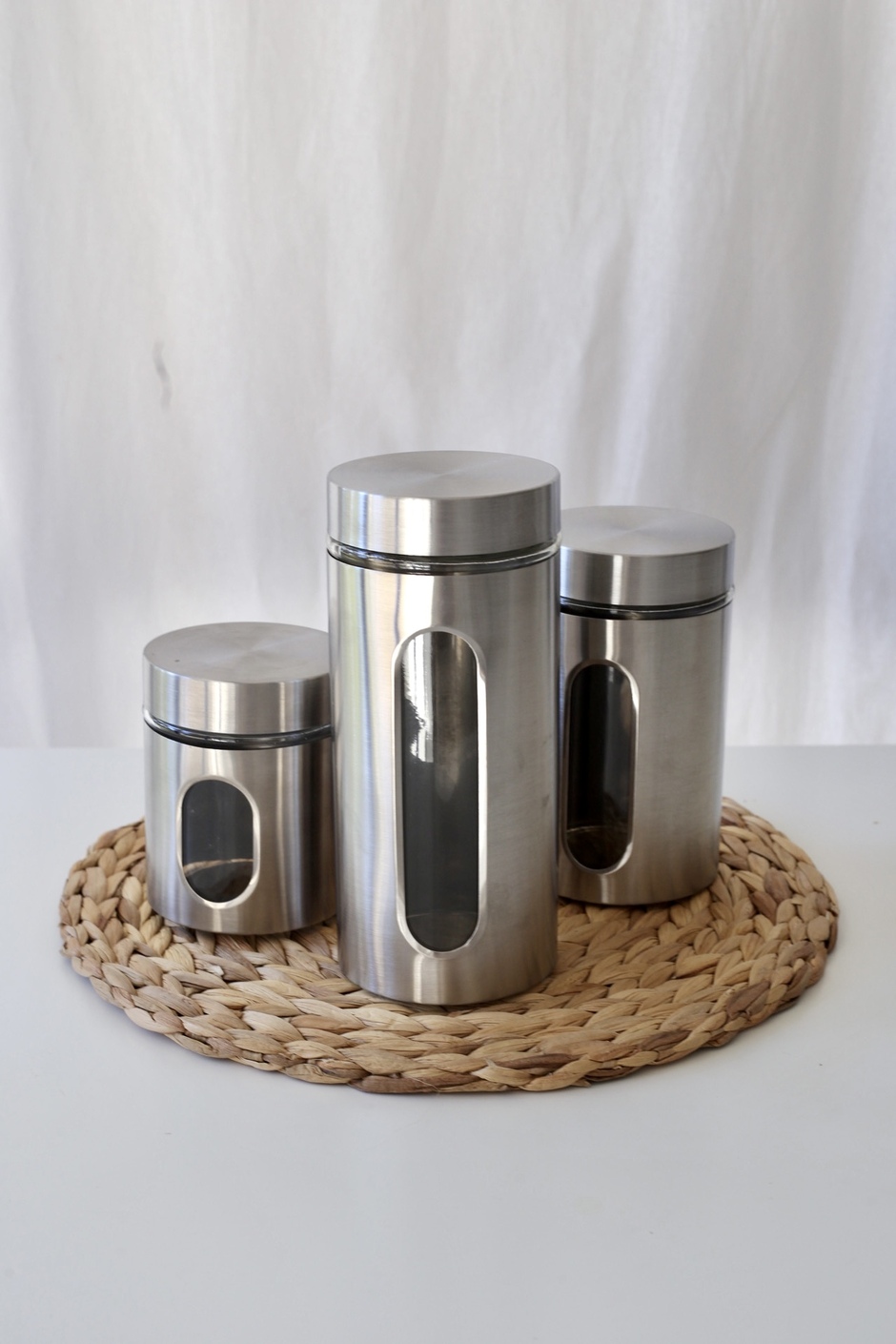 картинка Банка с окошком 1300 мл от магазина Pratik