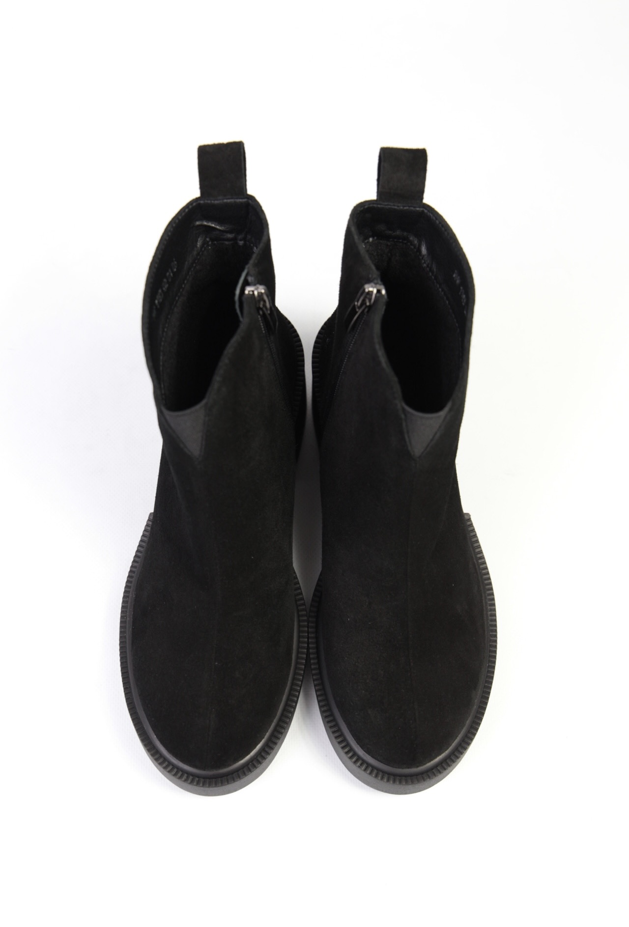 картинка Ботильоны замшевые Benito от магазина Pratik