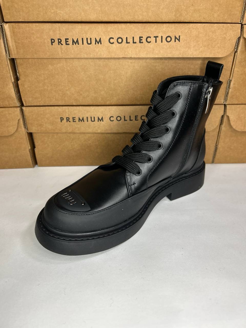 картинка Ботинки кожаные Benito от магазина Pratik