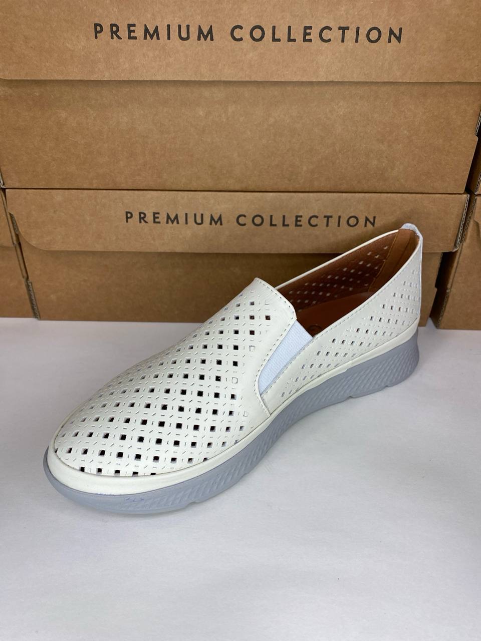 картинка Слипоны кожаные Benito от магазина Pratik