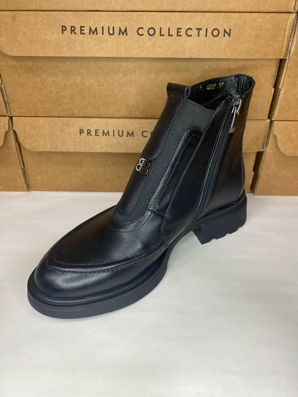 картинка Ботинки кожаные Benito от магазина Pratik