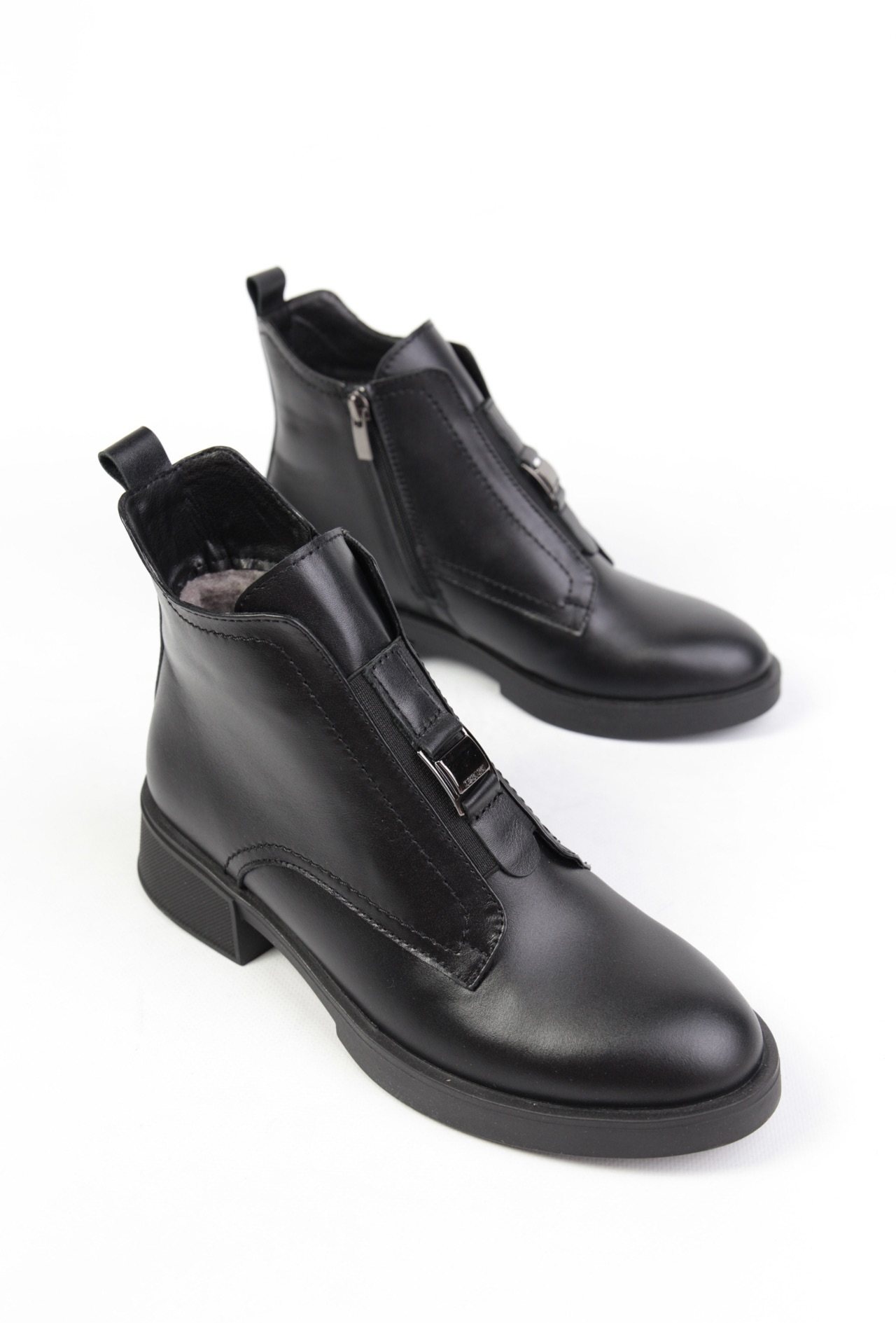 картинка Ботинки кожаные Benito от магазина Pratik