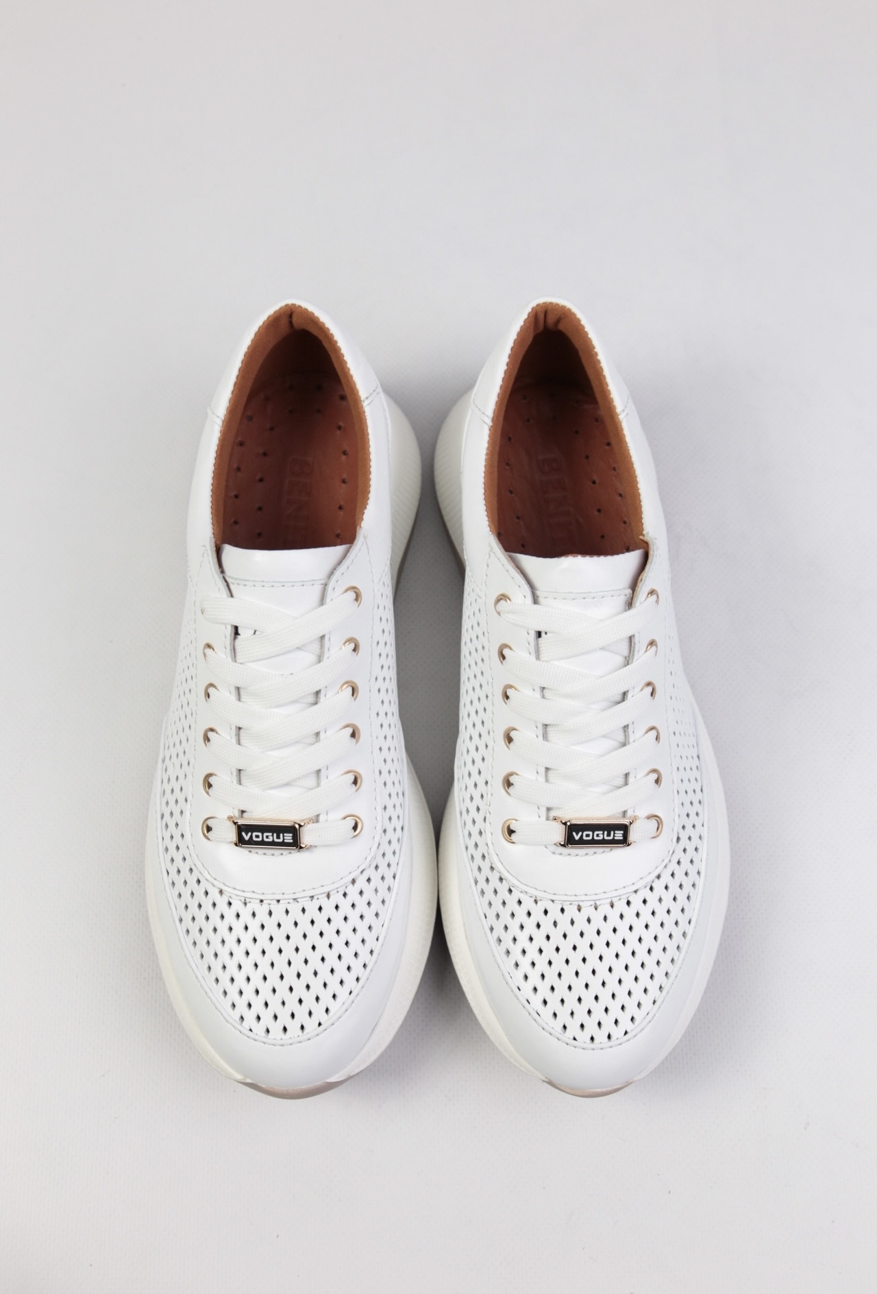 картинка Кроссовки кожаные Benito от магазина Pratik