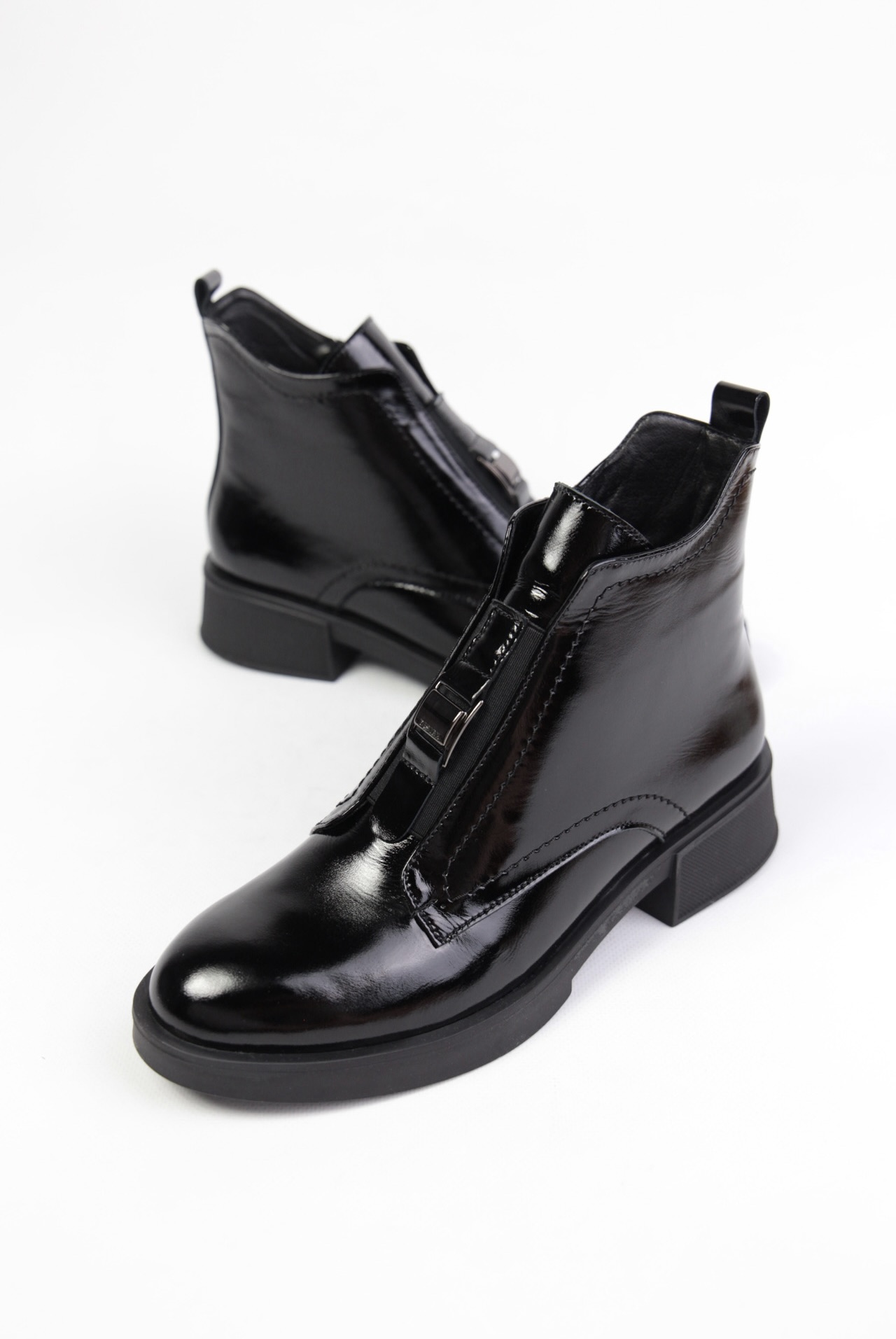 картинка Ботинки кожаные Benito от магазина Pratik