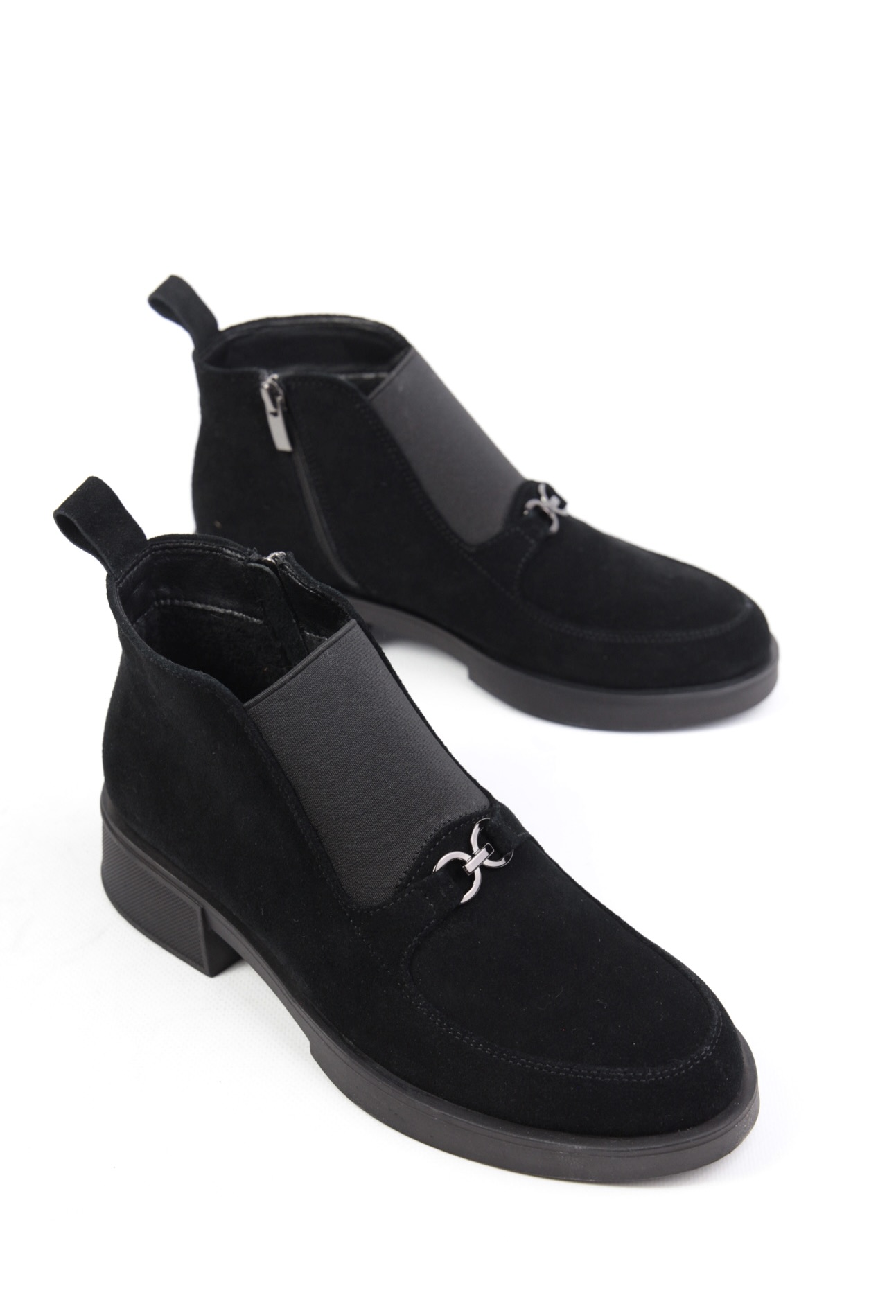 картинка Ботинки замшевые Benito от магазина Pratik