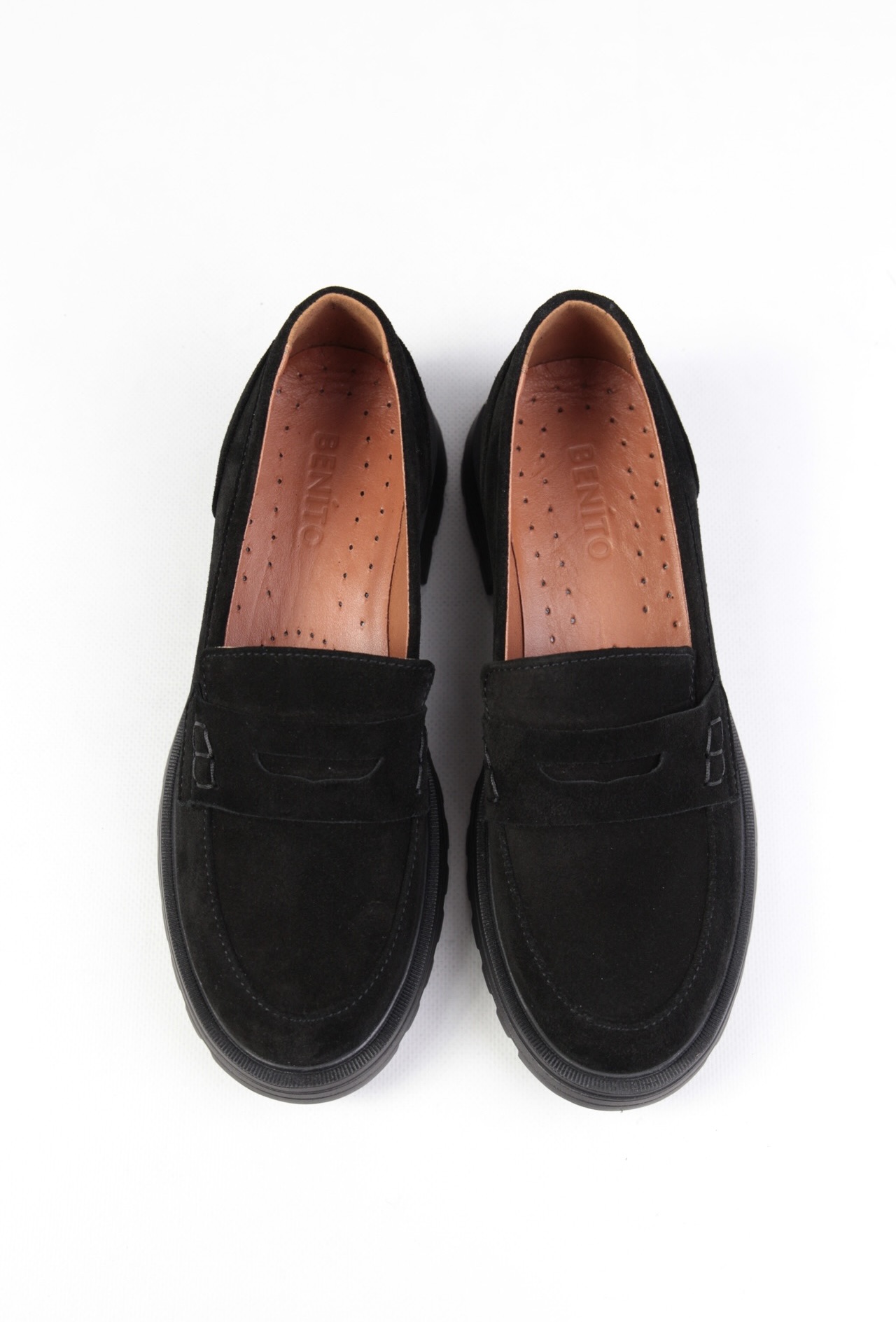 картинка Лоферы замшевые Benito от магазина Pratik