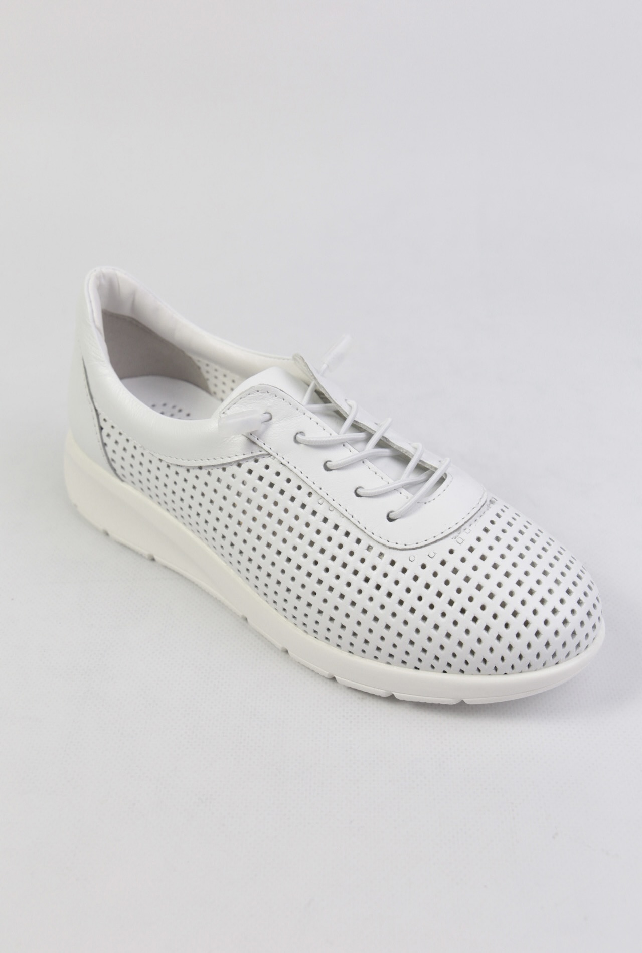 картинка Кроссовки кожаные Benito от магазина Pratik