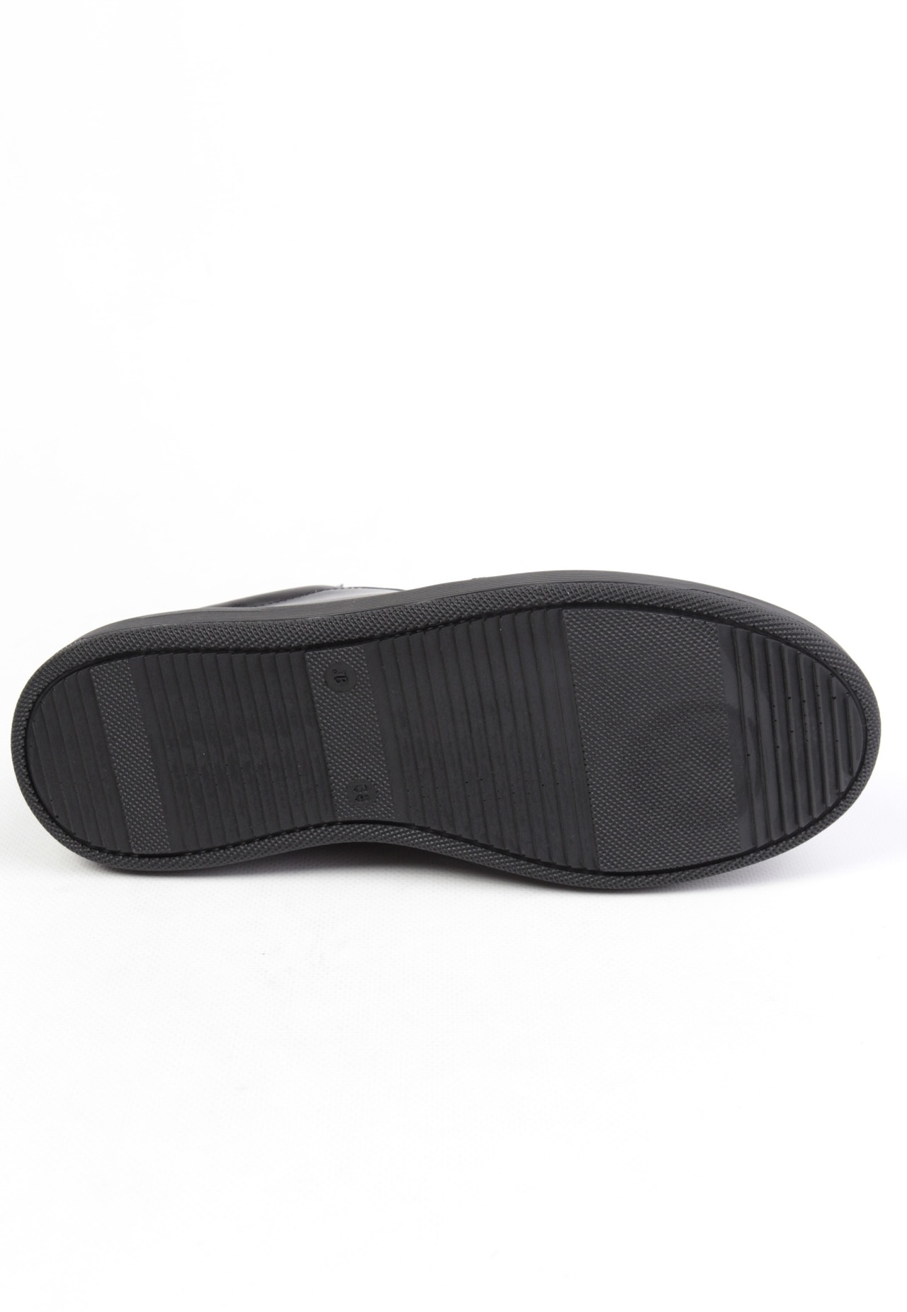 картинка Кеды кожаные Benito от магазина Pratik