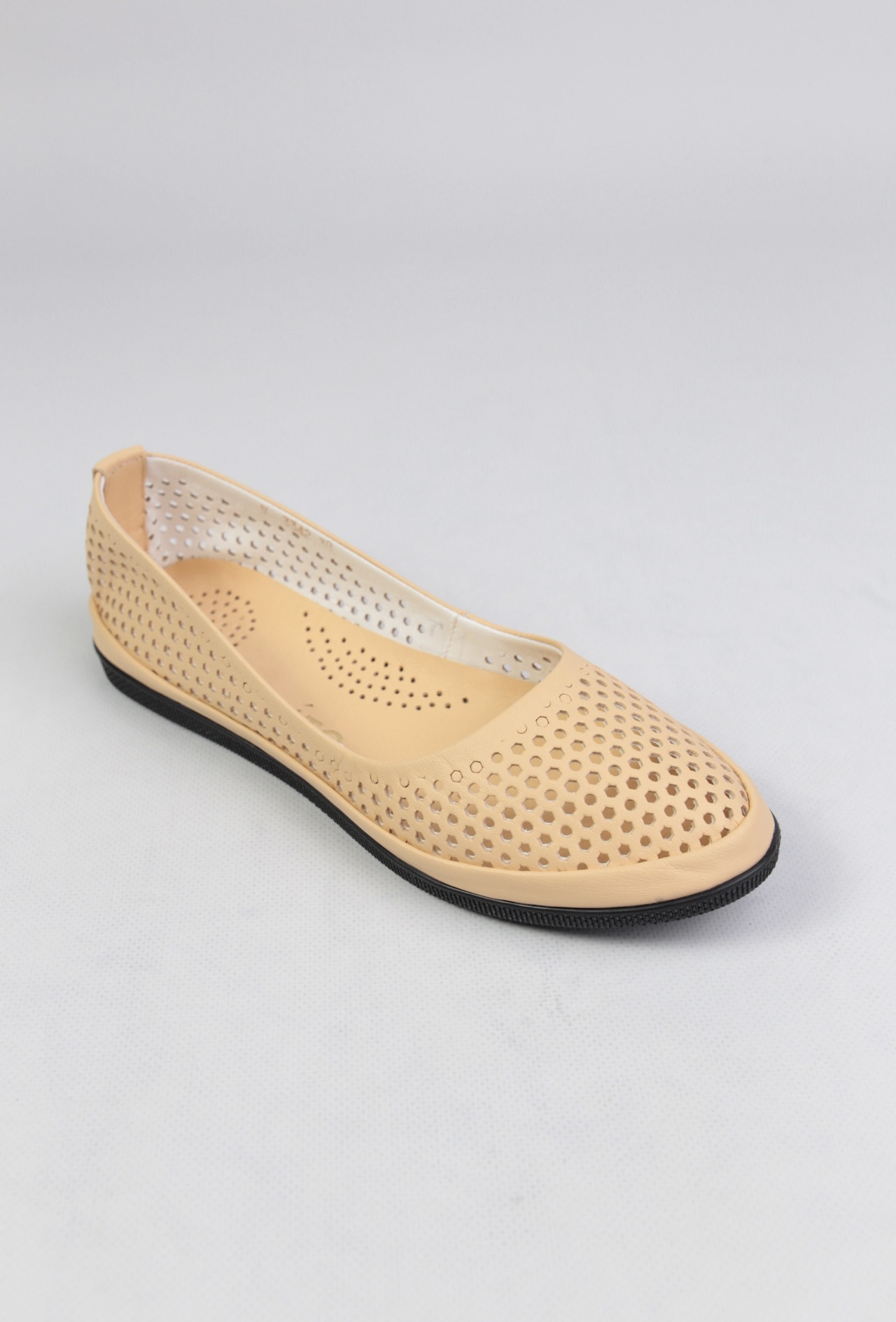 картинка Балетки кожаные Benito от магазина Pratik