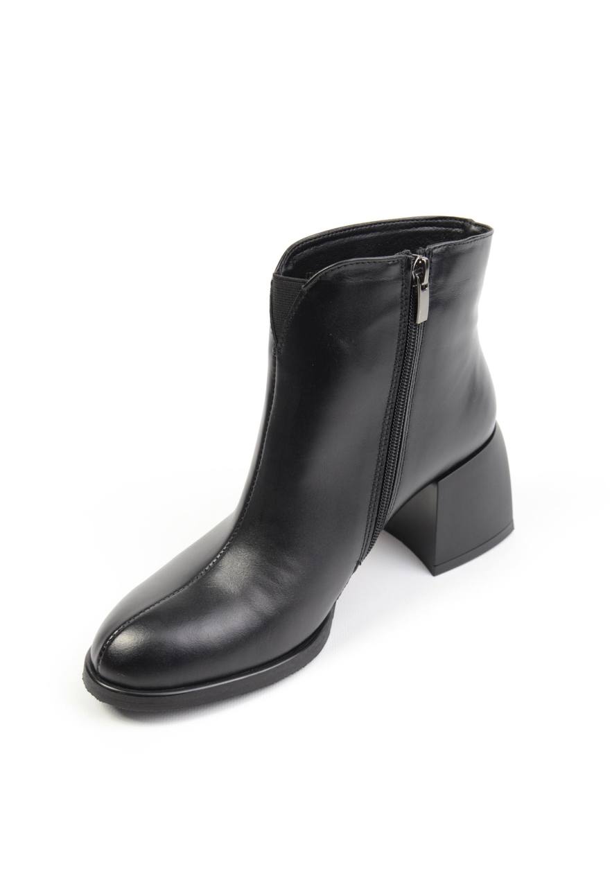 картинка Ботильоны кожаные Benito от магазина Pratik