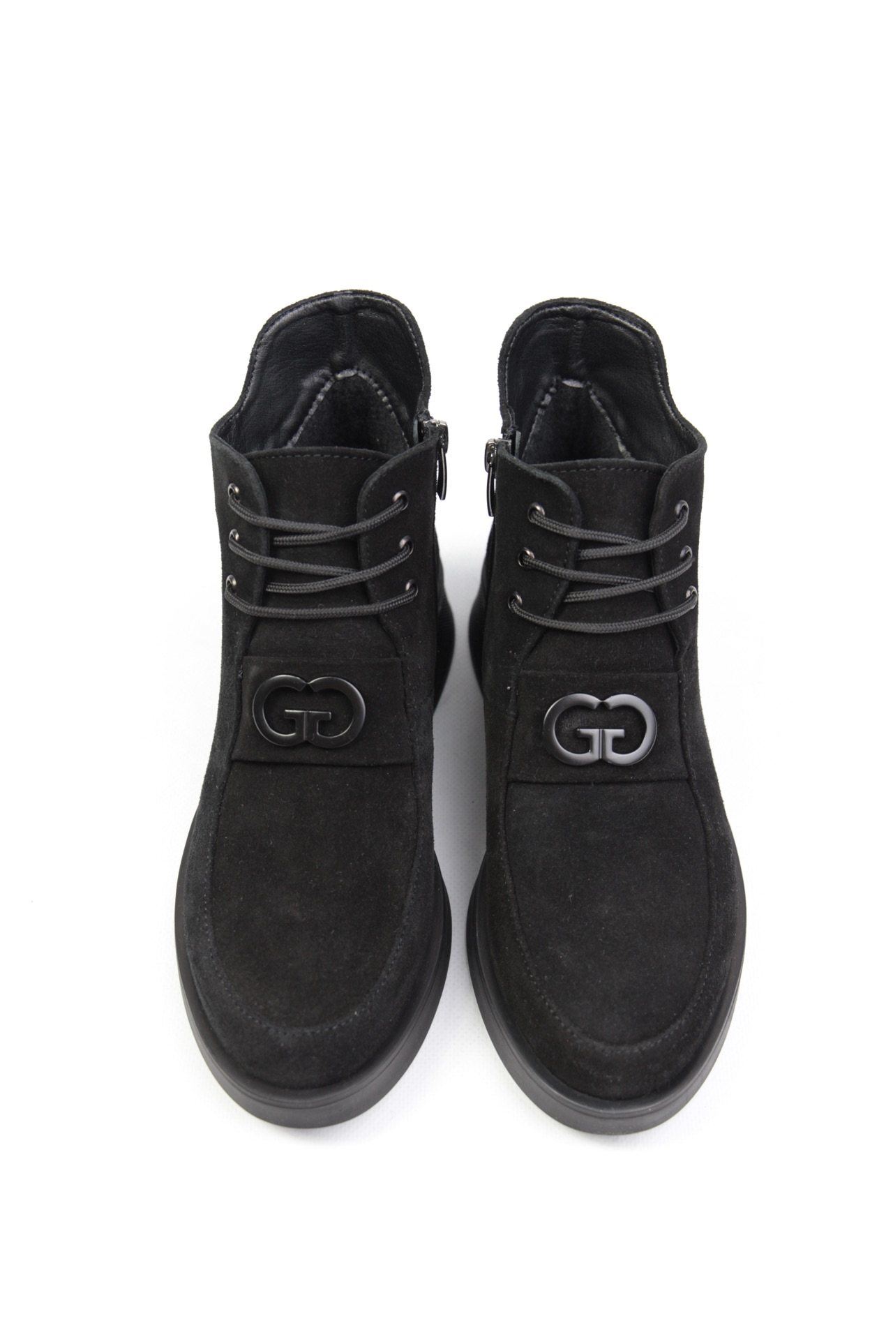 картинка Ботинки замшевые Benito от магазина Pratik