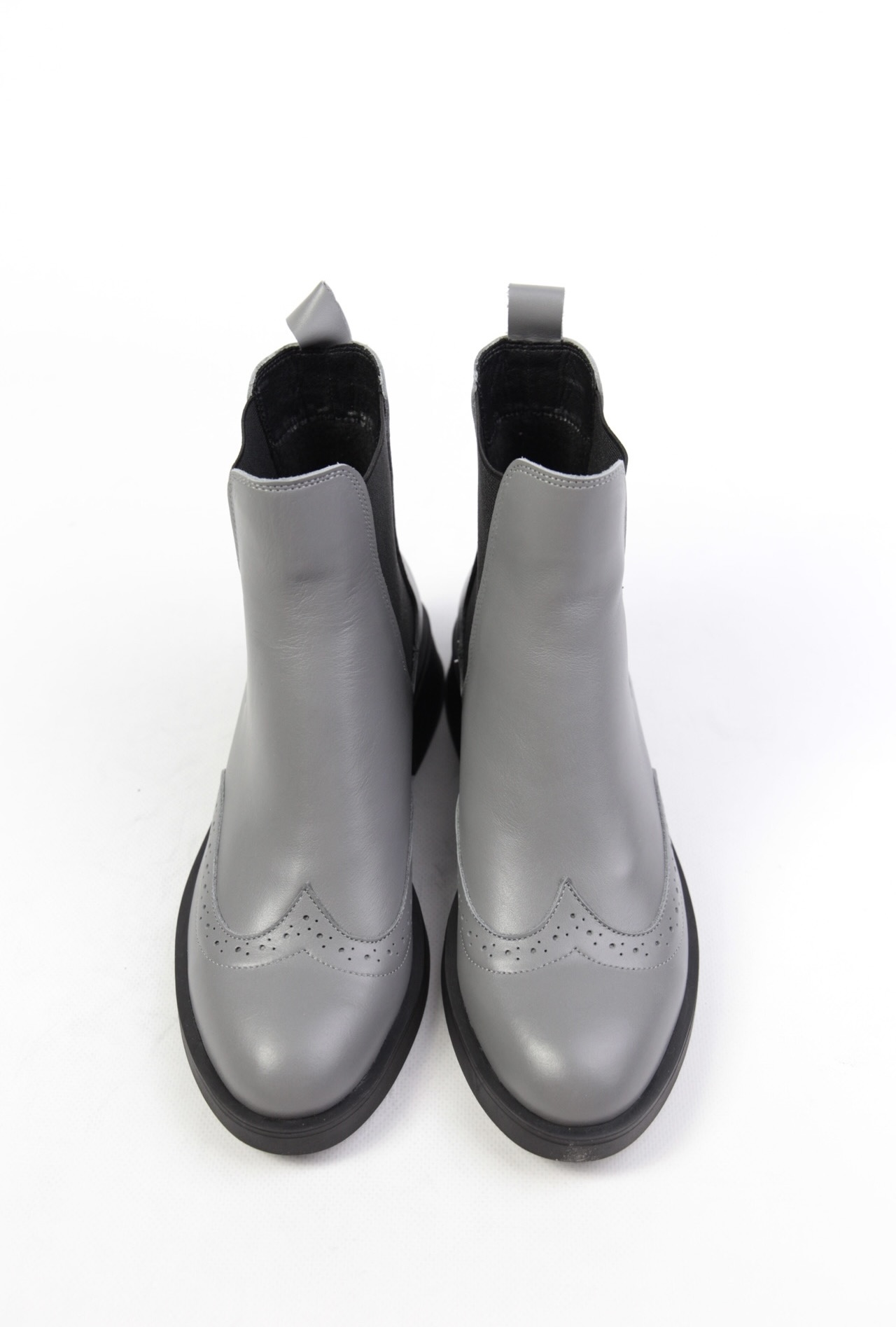 картинка Ботинки кожаные Benito от магазина Pratik