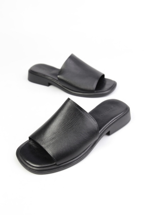 Шлепанцы кожаные Benito 0049-4/01 new- фото 1 - интернет-магазин обуви Pratik