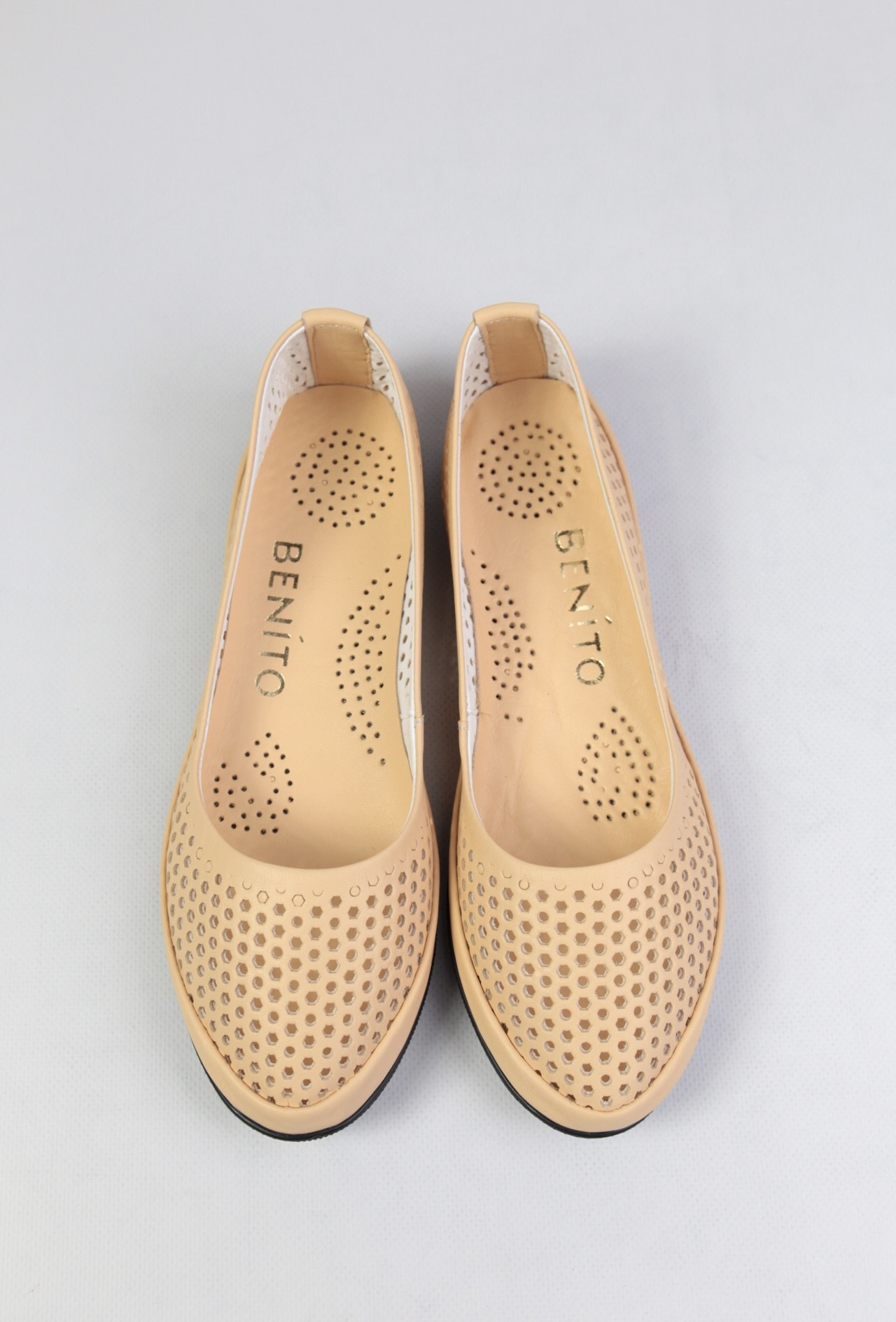 картинка Балетки кожаные Benito от магазина Pratik