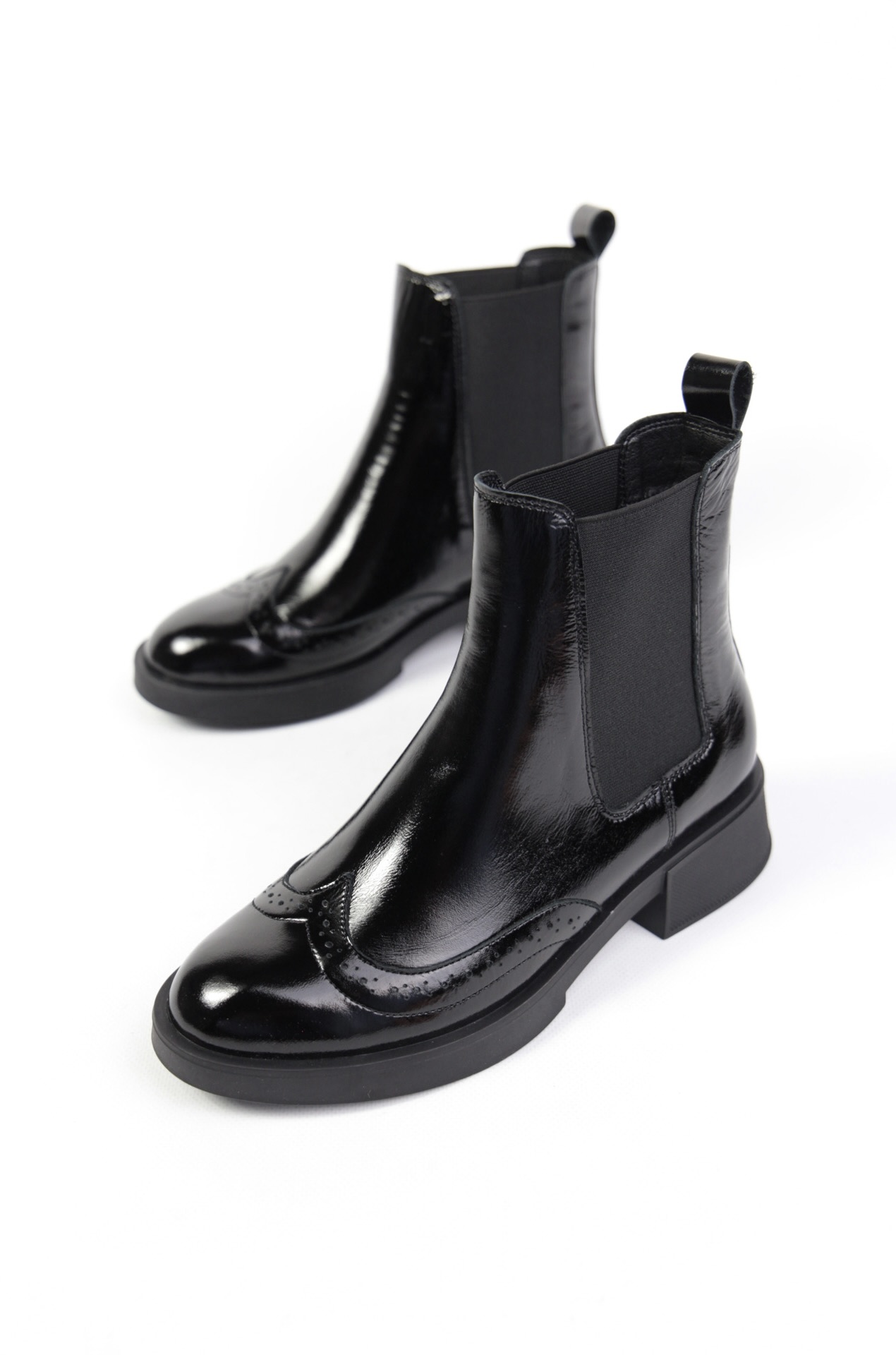 картинка Ботинки кожаные Benito от магазина Pratik