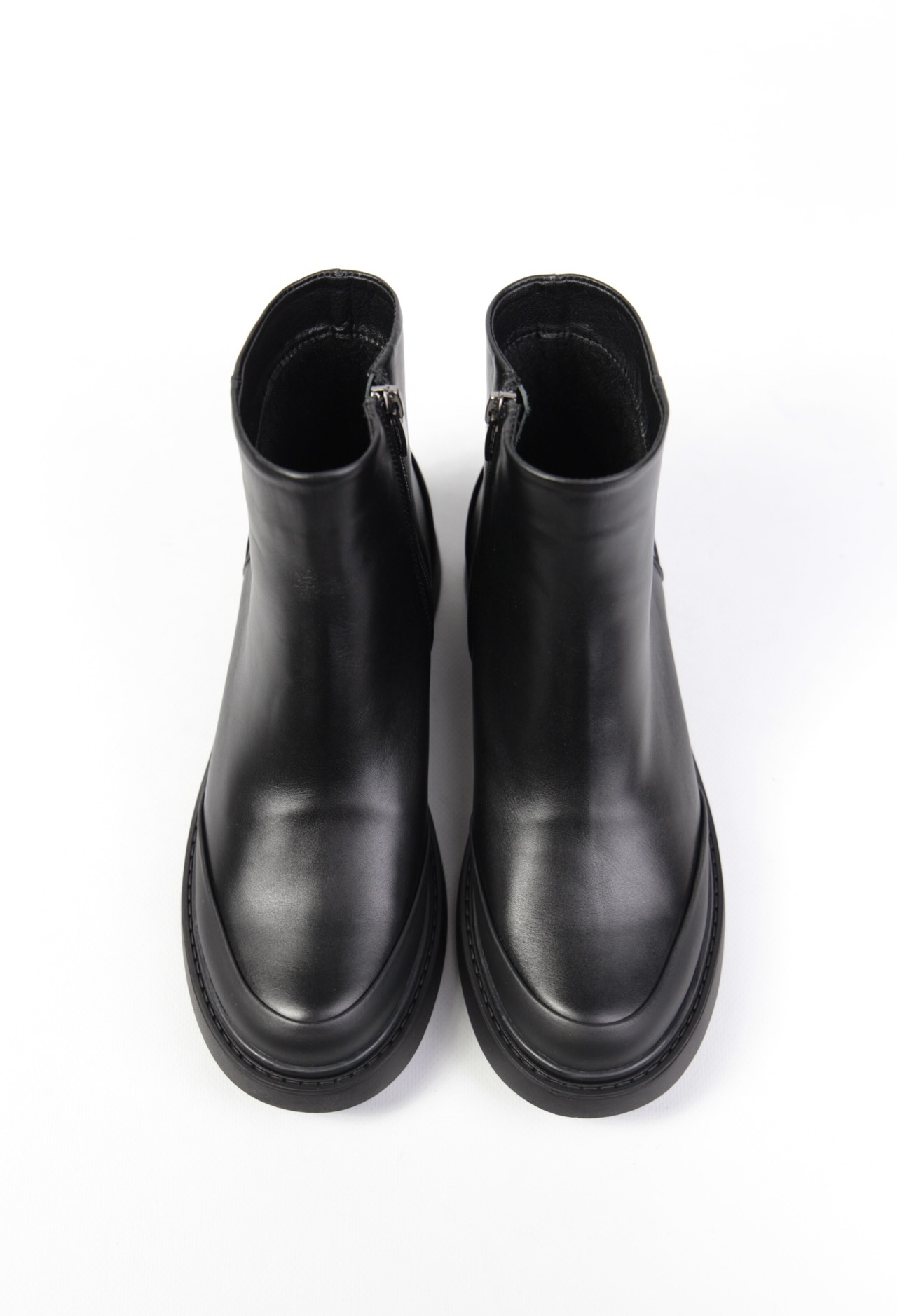 картинка Ботинки кожаные Benito от магазина Pratik