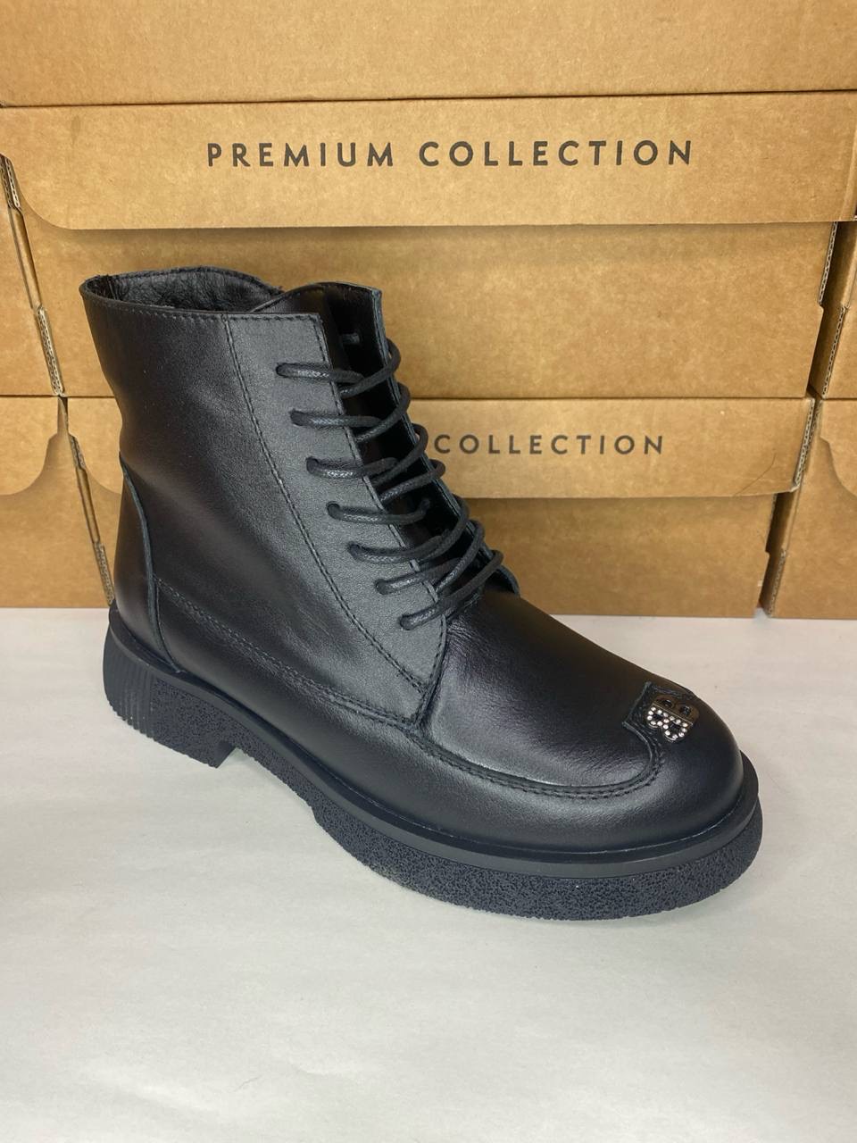 картинка Ботинки кожаные Benito от магазина Pratik