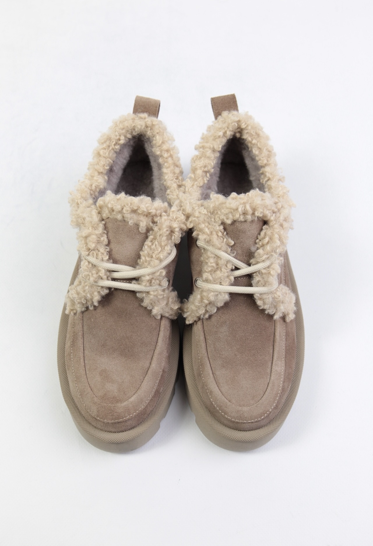 картинка Ботинки замшевые Benito от магазина Pratik