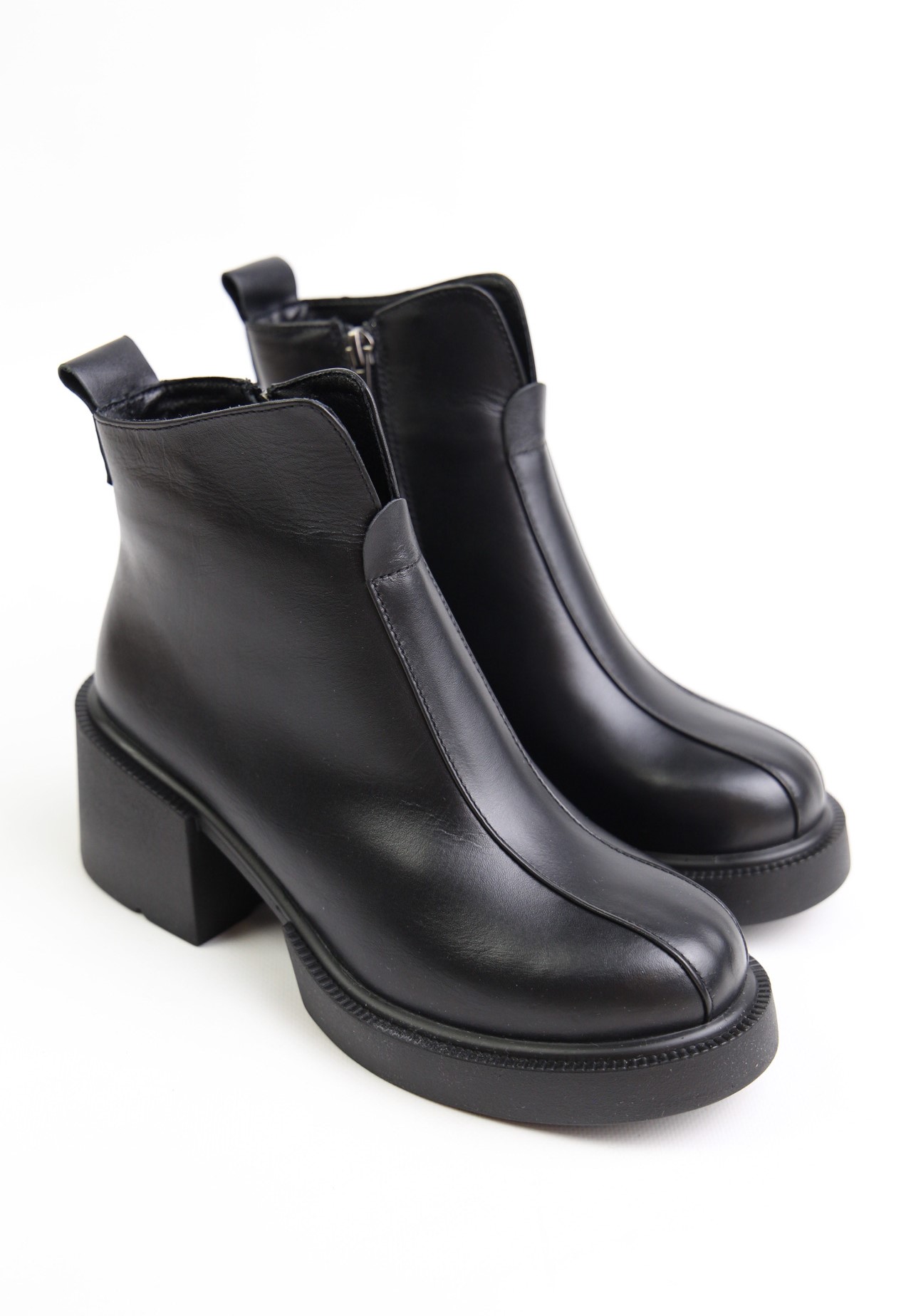 картинка Ботильоны кожаные Benito от магазина Pratik