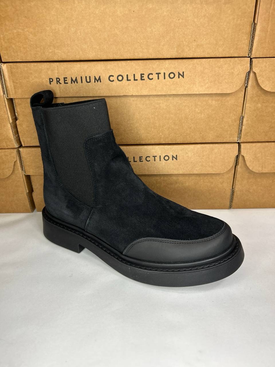 картинка Ботинки замшевые Benito от магазина Pratik