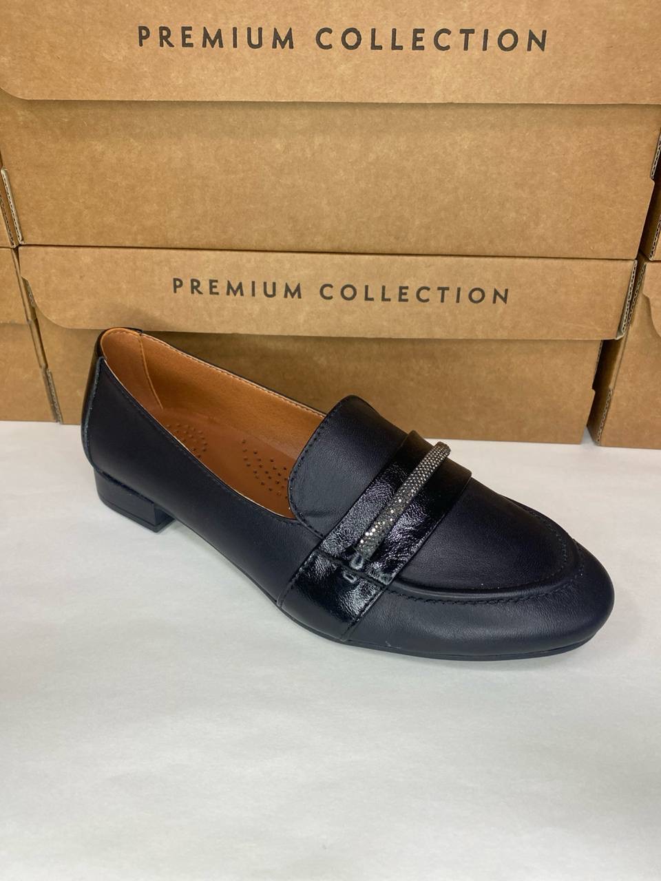 картинка Лоферы кожаные Benito от магазина Pratik