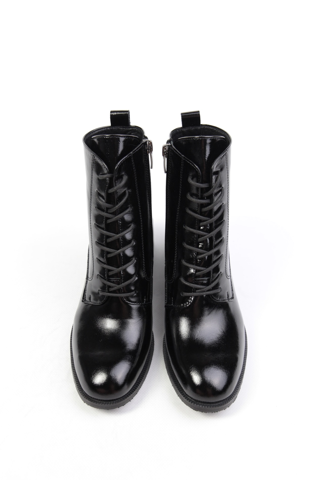 картинка Ботильоны кожаные Benito от магазина Pratik